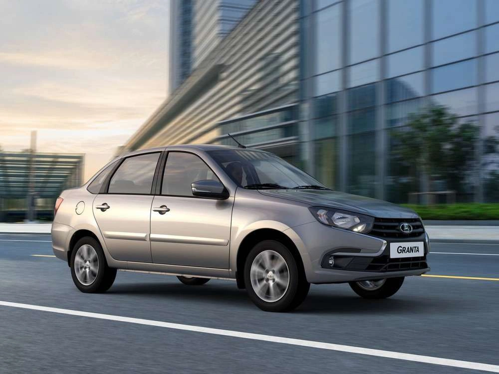 Lada Granta Седан - фото №8