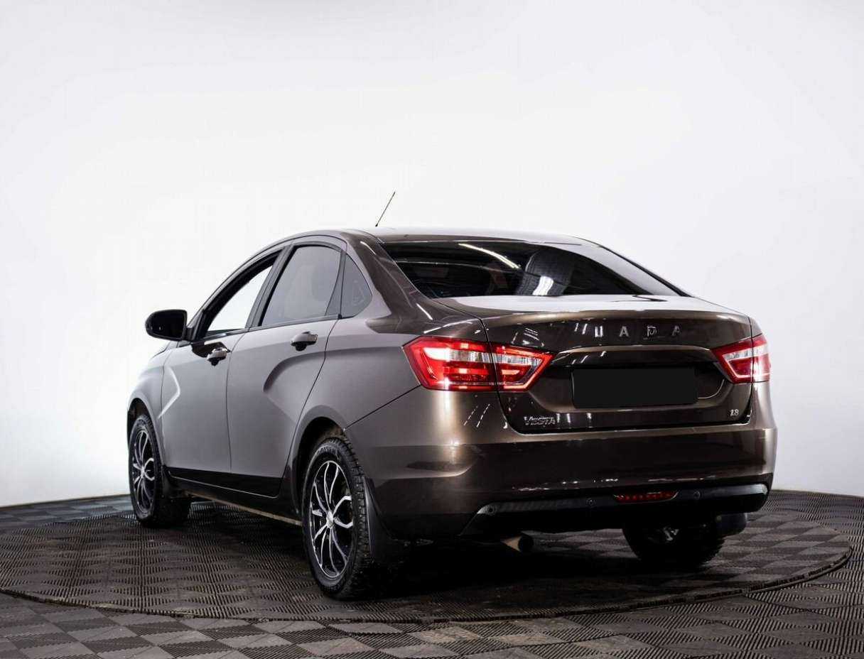 Lada (ВАЗ) Vesta, 2018 - фото №4