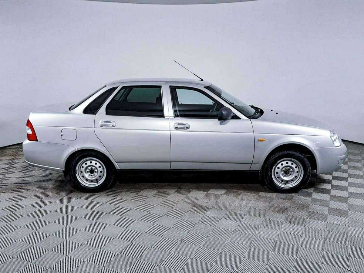 Lada (ВАЗ) Priora, 2017 - фото №4